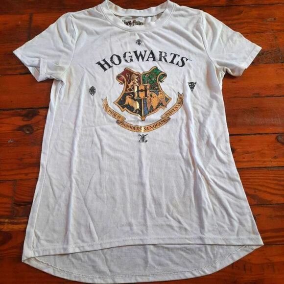 Harry Potter School Crest Shirt - Picture 1 of 3